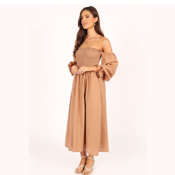 Petal & Pup Dresses & Skirts - Elegant Off-Shoulder Brown Dress